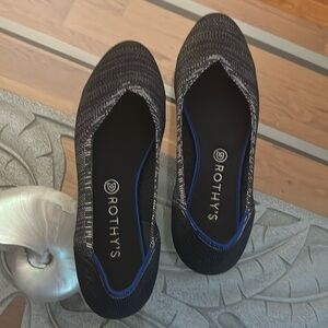 ROTHY’S The Flat, size 12